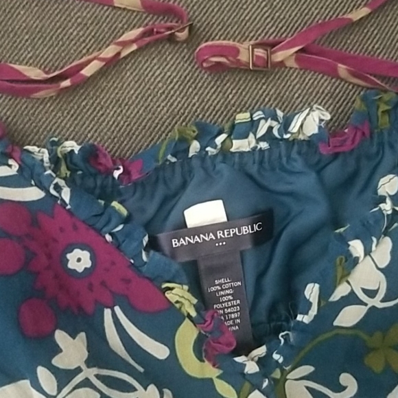 Dress - Picture 4 of 5